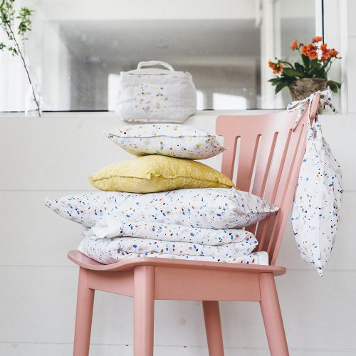 Petit coussin carré bébé Nougatine - Jaune