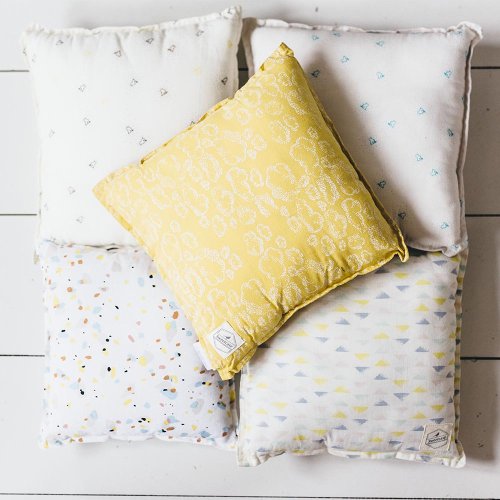 Petit coussin carré bébé Nougatine - Rose