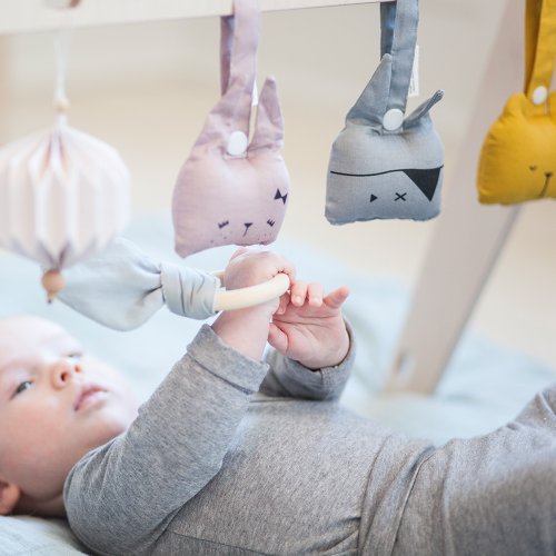 Hochet à suspendre Ours - Miel