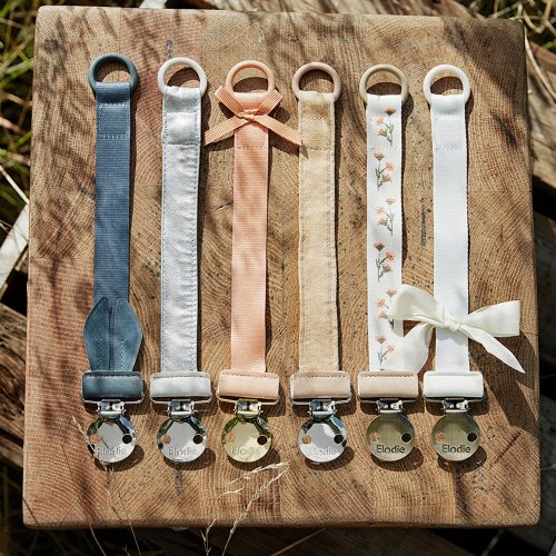 Attache-Tétine Alcantara