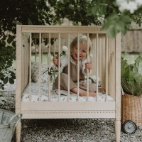 Lit bébé évolutif et son matelas - Bouleau