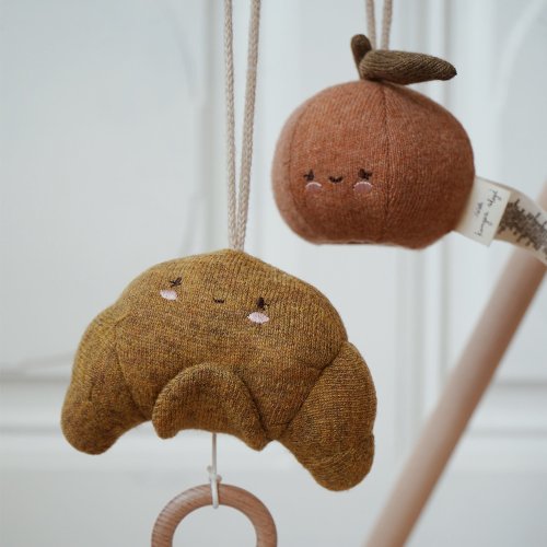 Jouet d'éveil Orange à suspendre