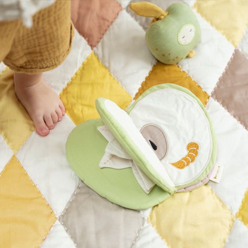 Jouet d'éveil à suspendre Pomme