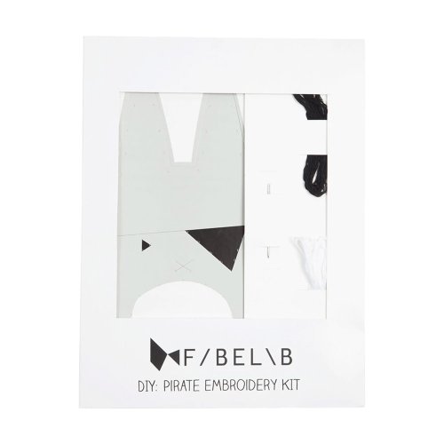 DIY Kit Broderie Lapin Pirate