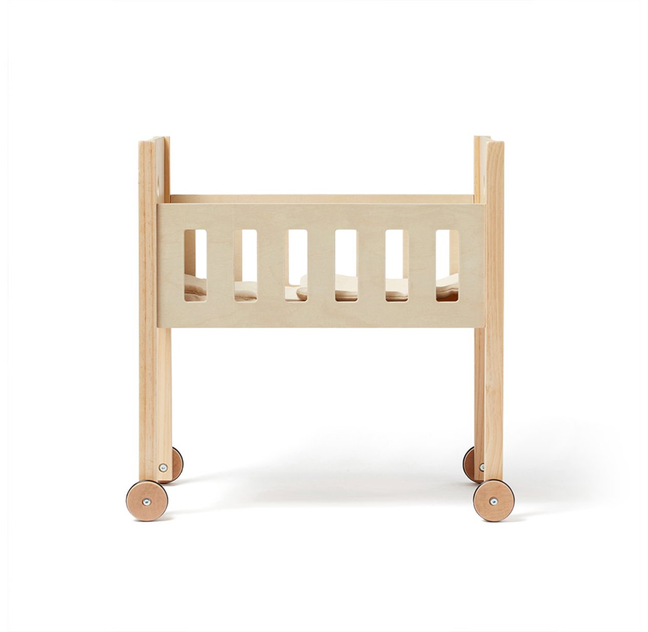 Lit de poupée et sa parure