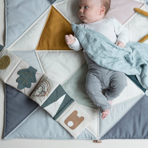 Livre sensoriel Small Adventures