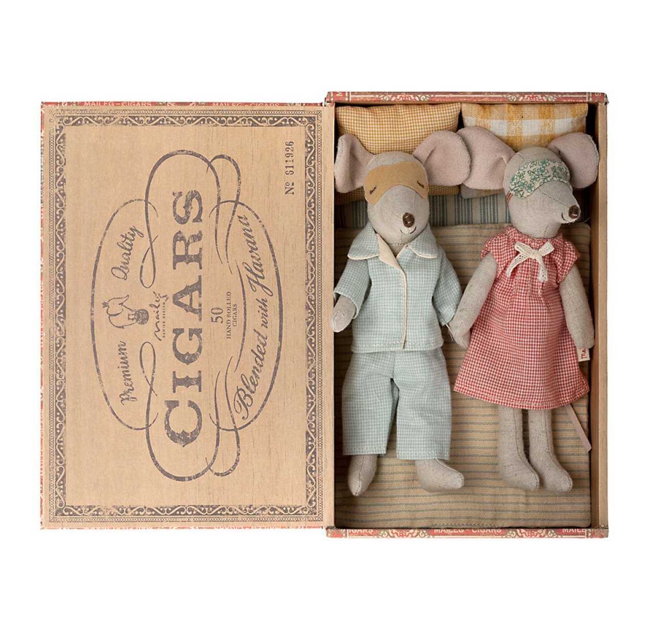 Souris Parents dans leur boîte