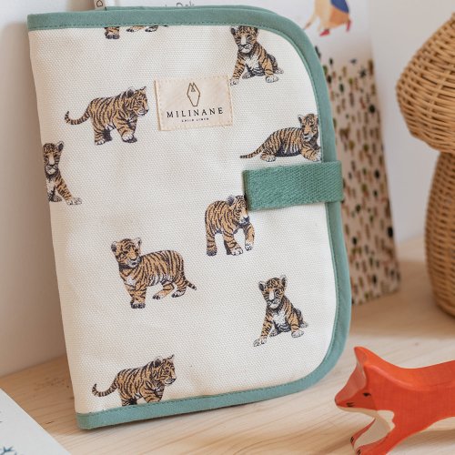 Protège Carnet de Santé EDGAR Tigre - Sauge