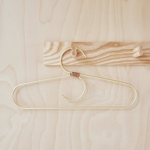 Set de 2 Cintres Enfant Tiny Fuku - Laiton