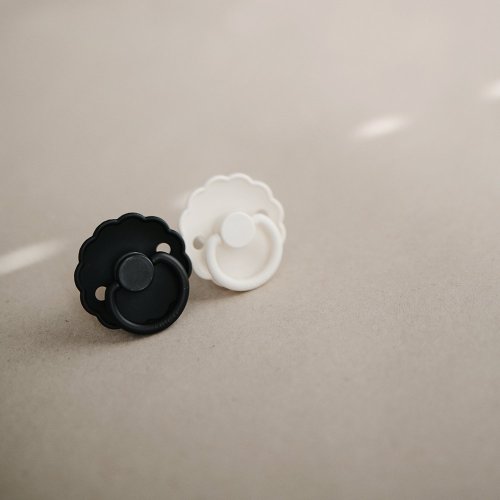 Sucette Daisy - Jet Black