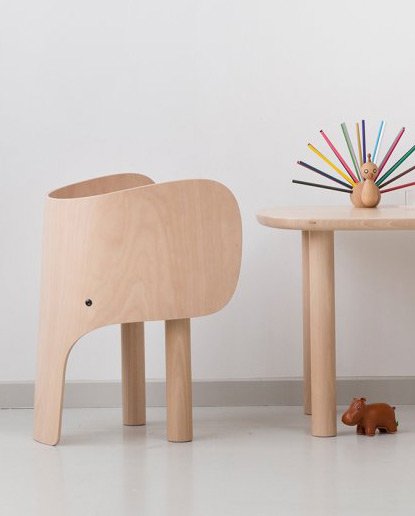 Chaises et tabourets